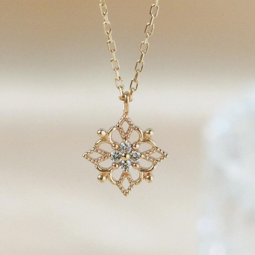 0.08 Carat Diamond Vintage Style Necklace SS2024