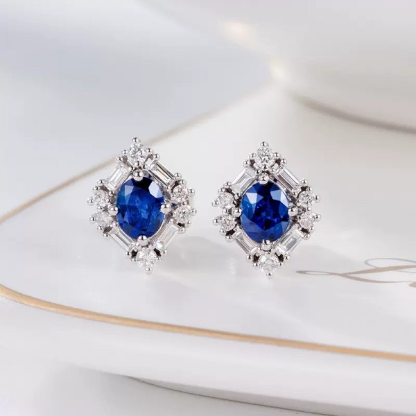 Safir Ve Baget Pırlantalı Tasarım Küpe SS3018