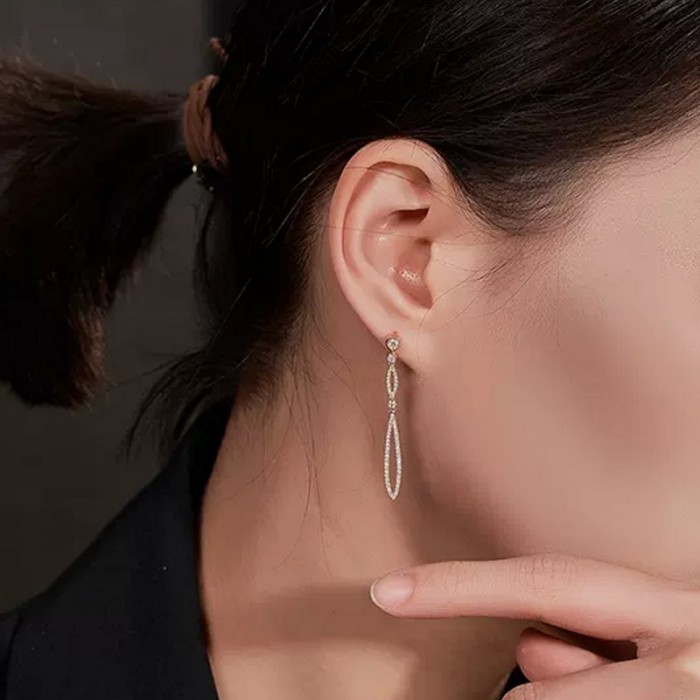 Pırlantalı Özel Tasarım Rose Gold Küpe SS3007