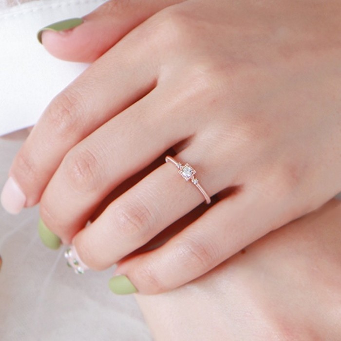 Frozen HRD Certificate Diamond Square Ring SS0297 Frozen HRD Certificate Diamond Square Ring SS0297