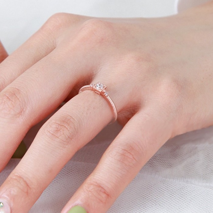 Frozen HRD Certificate Diamond Square Ring SS0297 Frozen HRD Certificate Diamond Square Ring SS0297