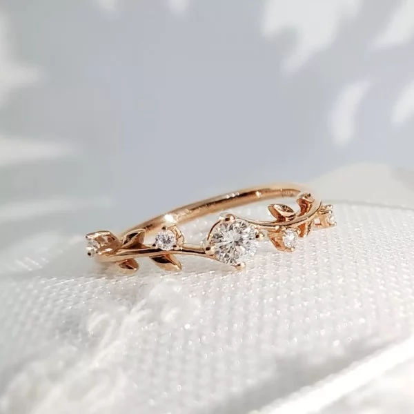 Natural Diamonds Ivy Leaf Design Ring SS0361