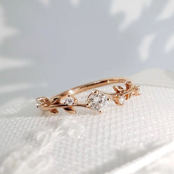 Natural Diamonds Ivy Leaf Design Ring SS0361