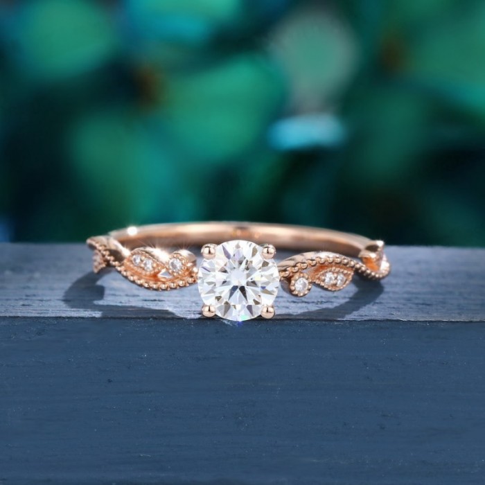 0.44 Carat Diamonds Vintage Leaf Ring SS0193 0.44 Carat Diamonds Vintage Leaf Ring SS0193