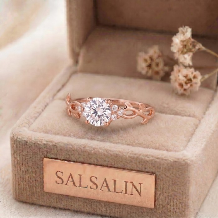 Leaf Design HRD Certificate Diamond Proposal Ring 
