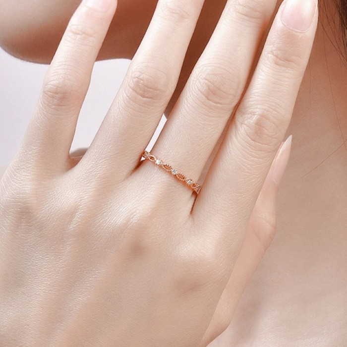 Diamond Half Eternity Vintage Style Band SS0138