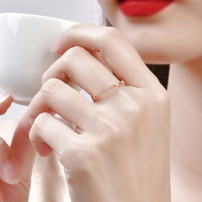 Diamond Half Eternity Vintage Style Band SS0138