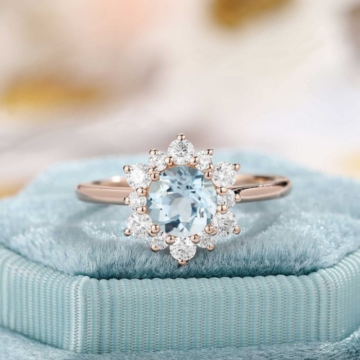 Floral Aquamarine And Diamond Rose Gold Ring SS0183 Floral Aquamarine And Diamond Rose Gold Ring SS0183