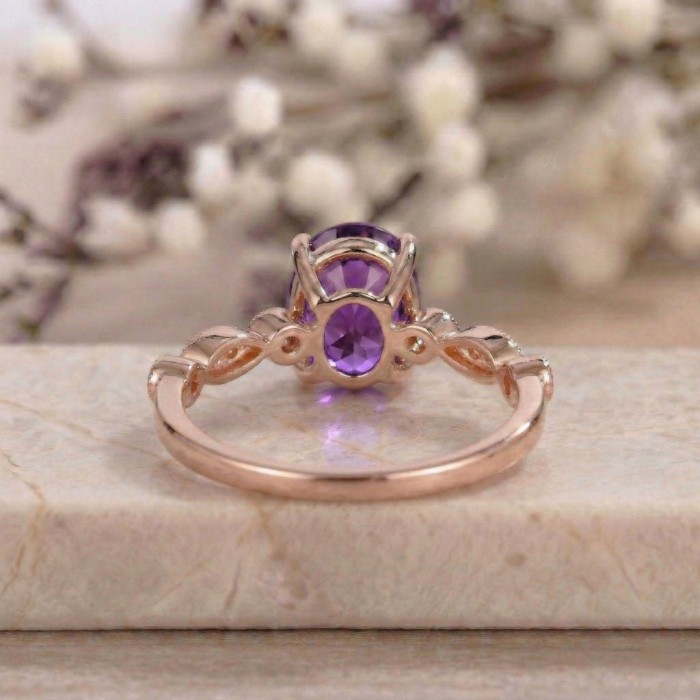 Oval Ametist Ve Pırlanta Vintage Tektaş Yüzük