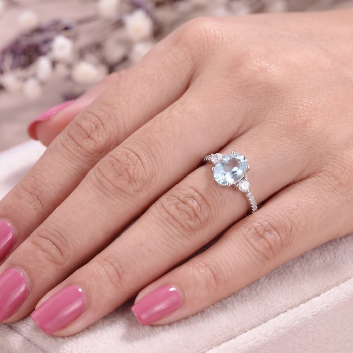 Oval Aquamarine & Diamond Proposal Engagement Ring SS0332 Oval Aquamarine & Diamond Proposal Engagement Ring SS0332