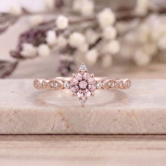 Morganit Ve Pırlanta Vintage Tektaş Yüzük 