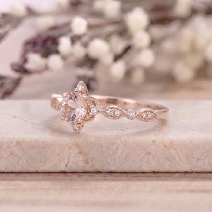 Morganit Ve Pırlanta Vintage Tektaş Yüzük 