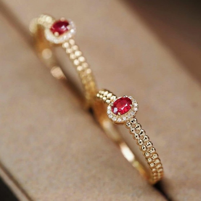 Natural Oval Ruby & Diamond Gold Ring SS0117