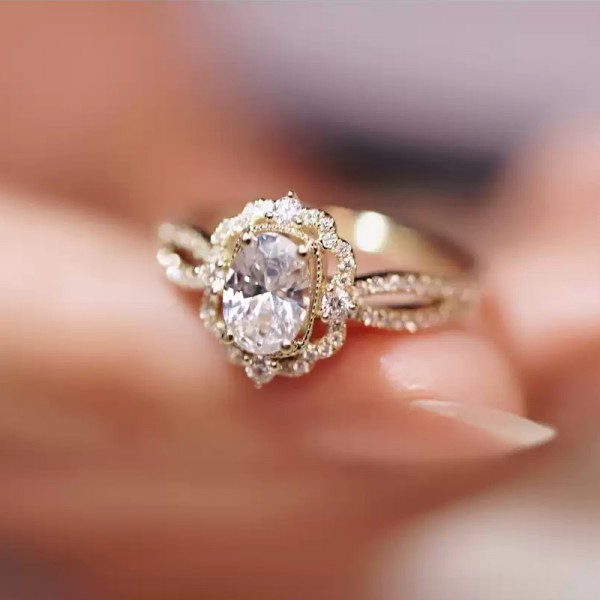 Oval White Morganite & Diamond Vintage Ring SS0312