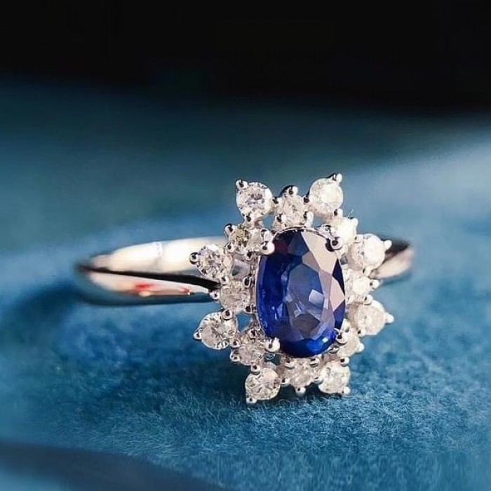 Oval Blue Sapphire & Diamond Snowflake Ring SS0216 Oval Blue Sapphire & Diamond Snowflake Ring SS0216