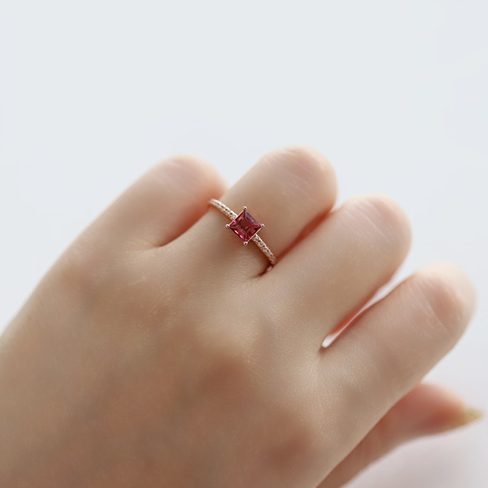 Prenses Pembe Turmalin Ve Pırlanta Yüzük SS0283