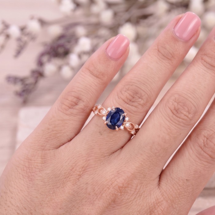 1.00 Carat Sapphire & Diamond Vintage Proposal Ring SS0221 1.00 Carat Sapphire & Diamond Vintage Proposal Ring SS0221