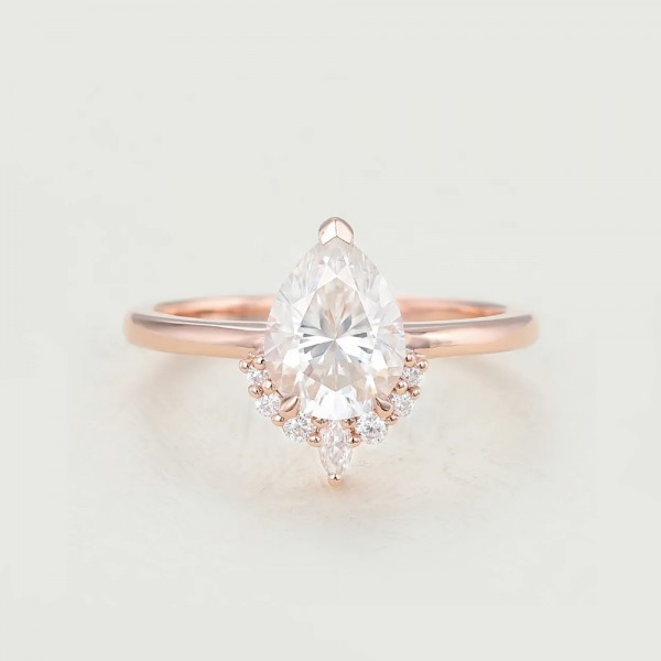 Damla Beyaz Topaz Ve Pırlanta Yüzük SS0177