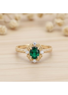 Natural Emerald Stone Diamond Vintage Ring SS0032