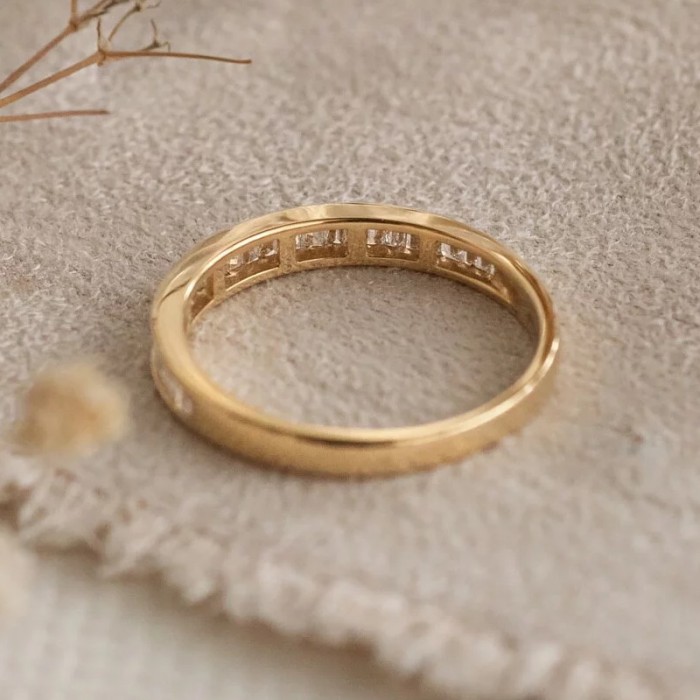Baguette Diamond Half Eternity Ring SS0270 Baguette Diamond Half Eternity Ring SS0270