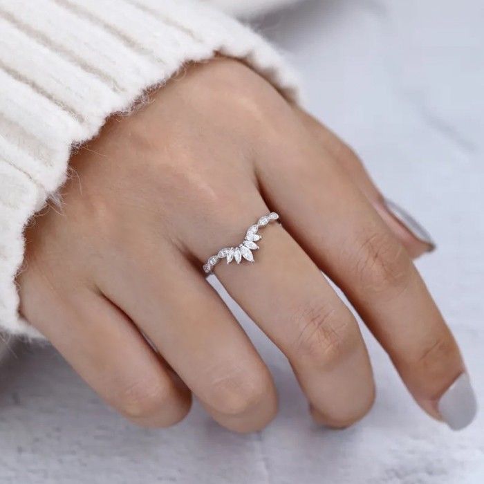 Markiz Kesim Pırlantalı Vintage Taç Yüzük SS0150