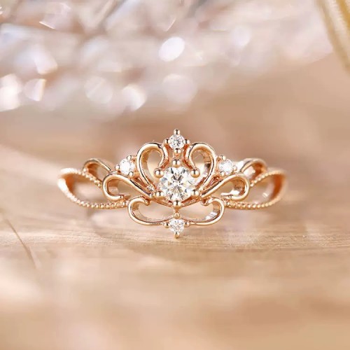 Royal Design Diamond Gold Ring SS0307