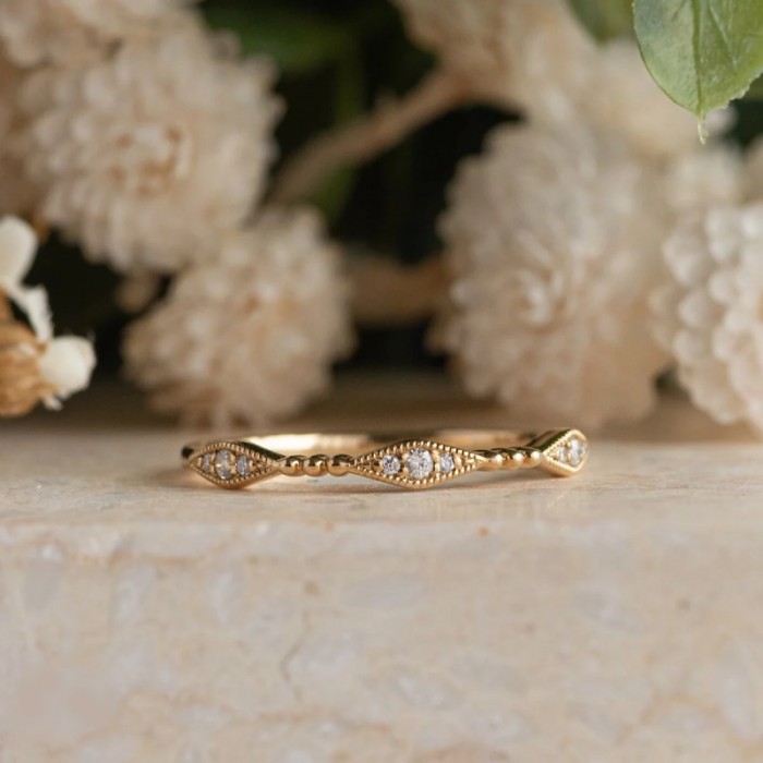 14K Yellow Gold Diamond Wedding Band SS0261 14K Yellow Gold Diamond Wedding Band SS0261