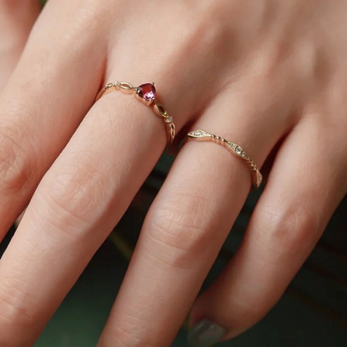 14K Yellow Gold Diamond Wedding Band SS0261 14K Yellow Gold Diamond Wedding Band SS0261