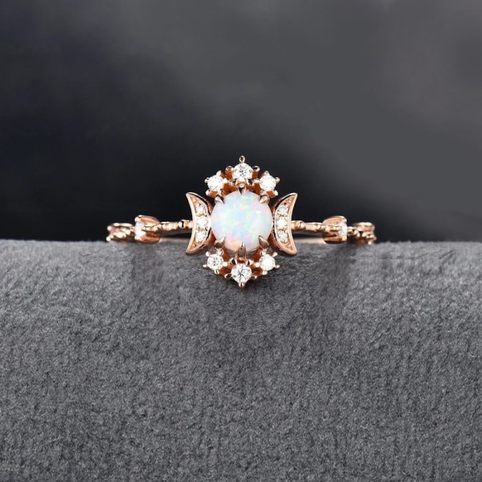 Opal Ve Pırlanta Vintage Tasarım Hilal Yüzük SS0340