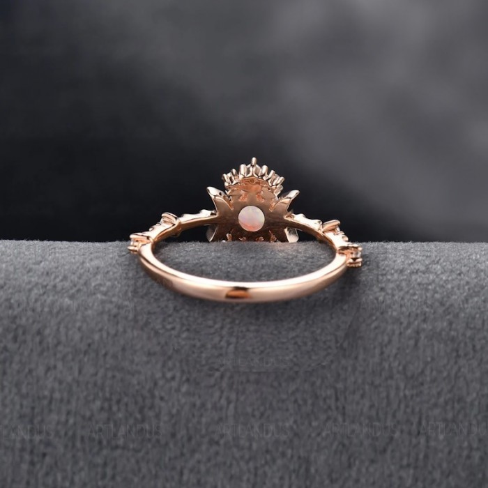 Opal Ve Pırlanta Vintage Tasarım Hilal Yüzük SS0340