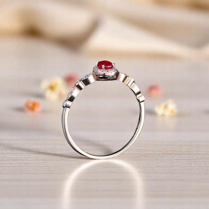 Natural Ruby & Diamond Vintage Style Gold Ring 
