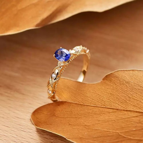 Oval Blue Sapphire And Diamond Vintage Ring SS0083
