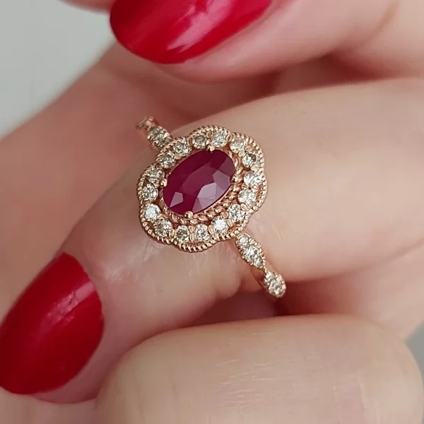 Natural Oval Ruby & Diamond Vintage Ring SS0235