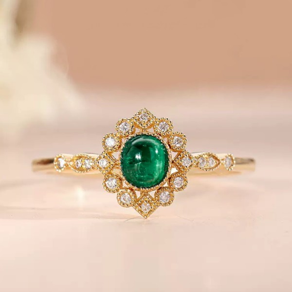 Cabochon Emerald & Diamond Vintage Ring SS0112
