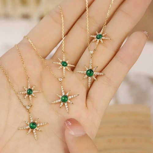 Emerald & Diamond Necklace Earrings Set SS5001