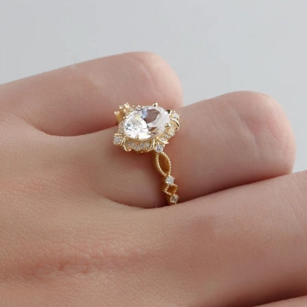 White Topaz And Diamond Vintage Ring SS0175